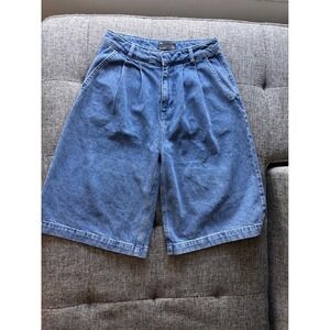 ASOS DESIGN Wide Leg Denim Culottes Shorts Blue Pleated Womens Size 6